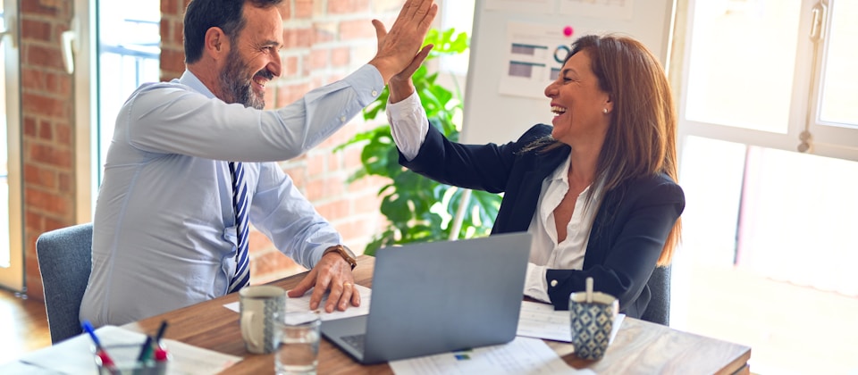 VMP IT EXPERTS business support team